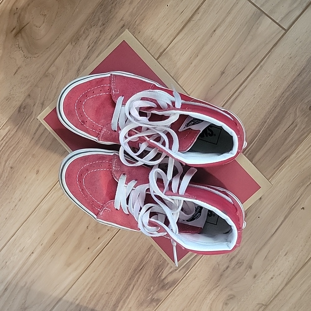 Boys size 3 high top Vans